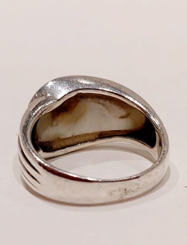 Silver Ring with Shell 3