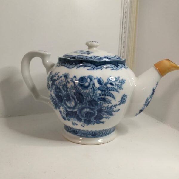 Beautiful Japanese China Blue Rose Teapot