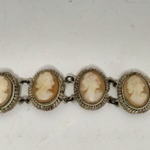 Vintage Hand carved Shell Cameo bracelet