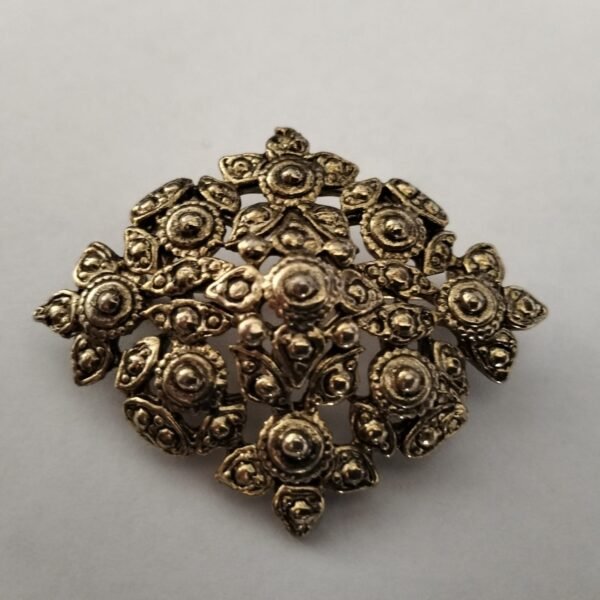 Vintage Art Nouveau Floral Gilt Brass Brooch pin