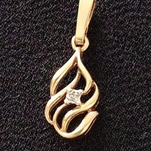 9ct Gold and Diamond pendant