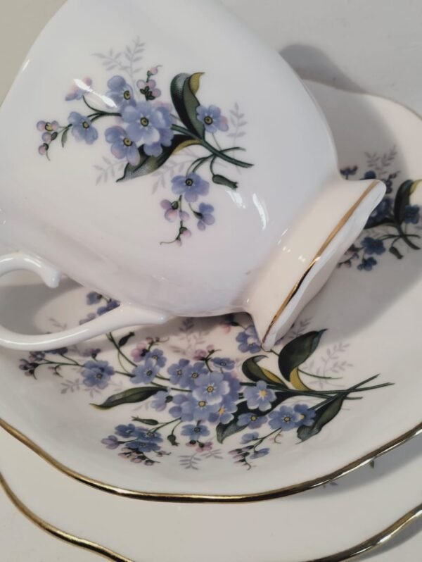 Royal Albert Forget Me Not trio