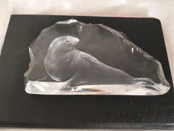 Mats Jonasson lead crystal paperweight