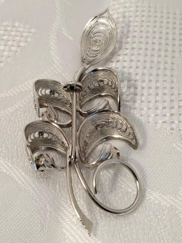 Silver Filigree Style Brooch - Image 7