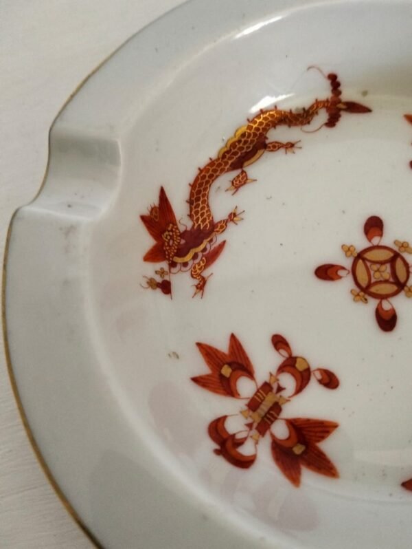 Red Dragon Meissen Ashtray