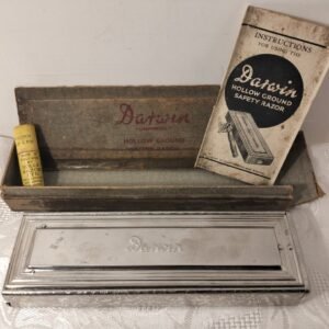 Antique Darwin Hollow Ground Universal Safety Razor, Sheffield Patented 1933