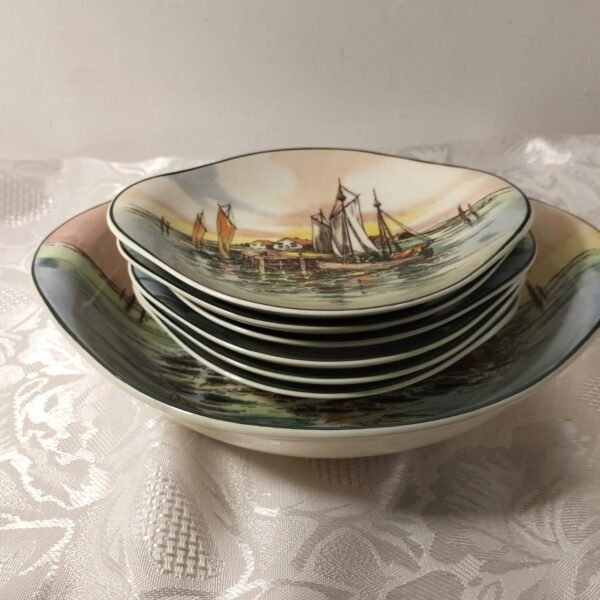 Royal Doulton Home Waters Oval handled Dishes - Image 3