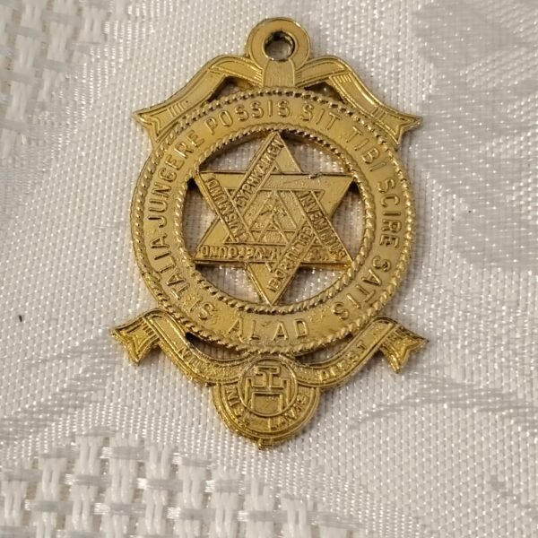 Masonic Lodge Badge - Image 3