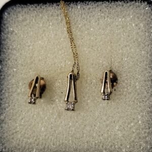 9ct Gold and diamond Pendant set