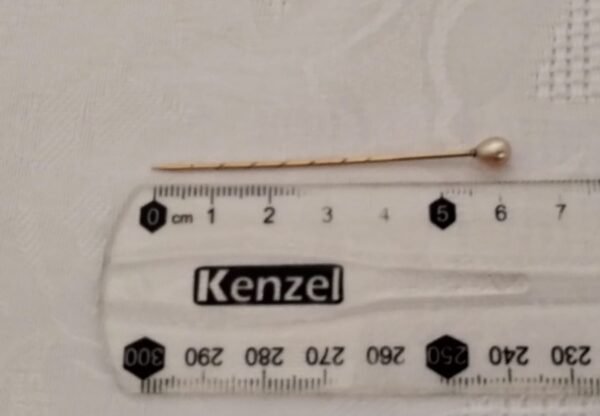 14ct Gold pin with cultured Pearl - Image 2