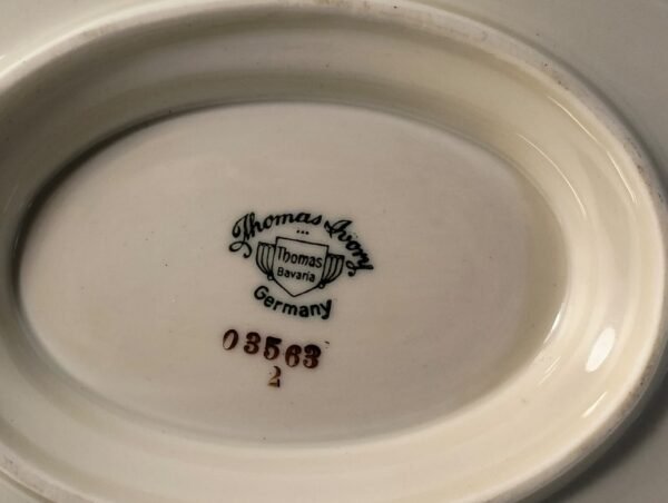 Rare Vintage THOMAS Bavaria Porcelain Gravy Boat - Image 2