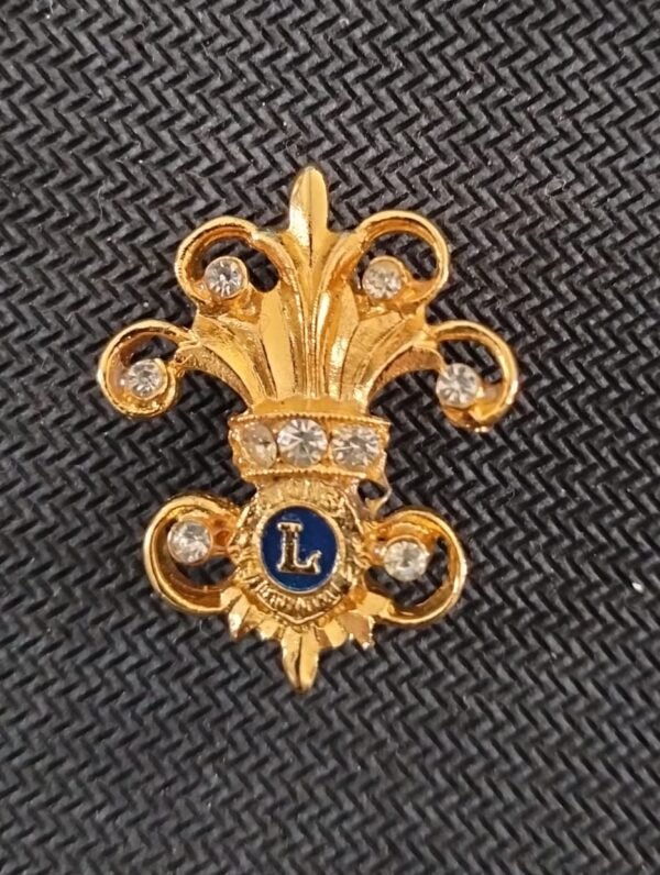 Vintage Ladies Lion's Club International Fleur de Lis Pin Gold Tone