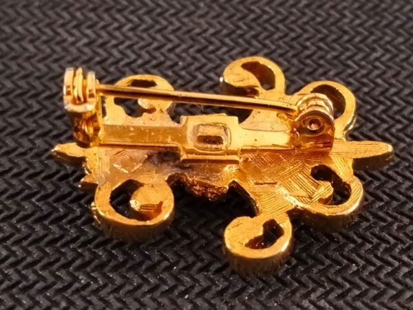 Vintage Ladies Lion's Club International Fleur de Lis Pin Gold Tone - Image 3