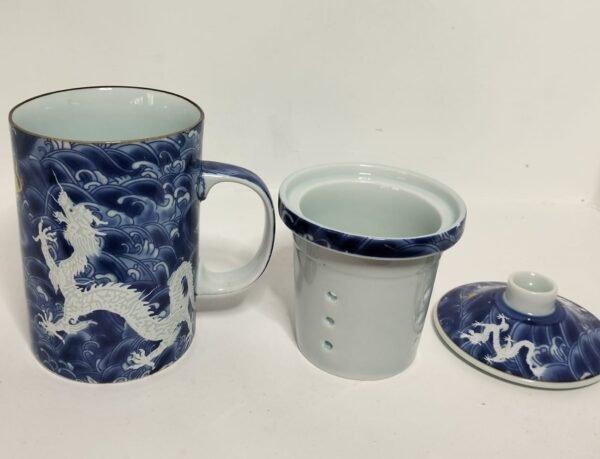 Beautiful Chinese Mug with Infuser and Lid - Image 2