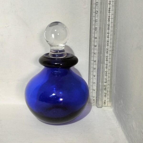 Charming Vintage Art Glass Bottle with Stopper - Image 3