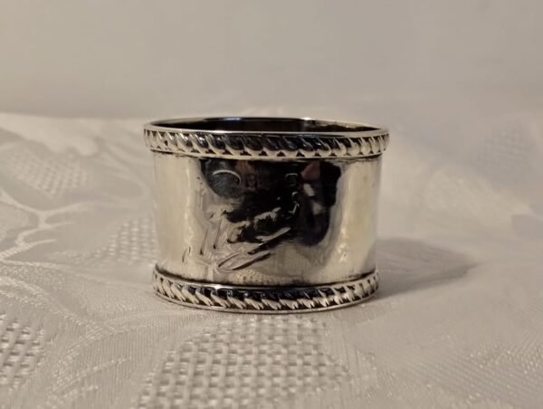 Vintage Sterling Silver Serviette Ring - Image 3