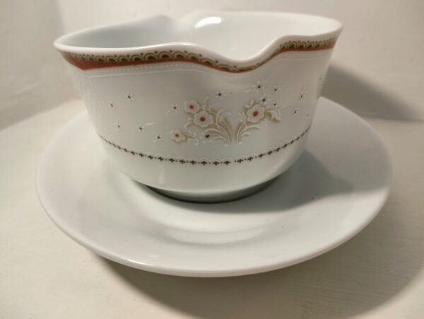 Noritake Bone China Gravy Boat - Image 4