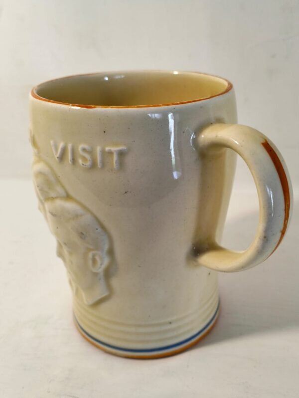 Vintage Royal Commemorative Mug - Image 2