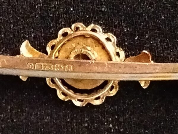 Unique Vintage 9ct Gold Brooch Pendant - Image 2