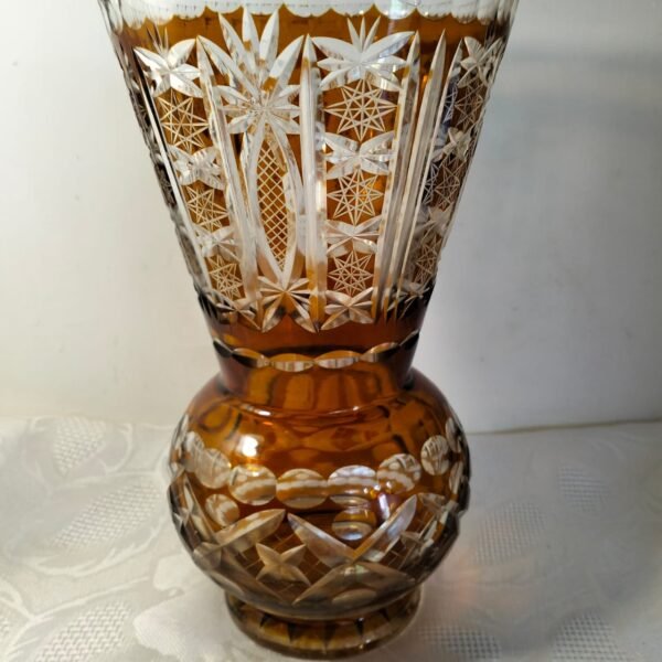 Beautiful Vintage Edwardian Bohemian Hand Cut Crystal Vase - Image 5