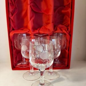 New Devon Lead Crystal White wine glasses 4 Devon Lead Crystal White wine glasses