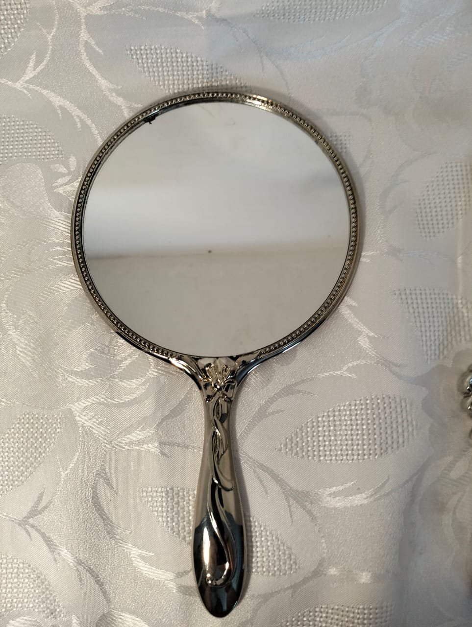 Vintage Art Nouveau 3 Piece Vanity Set 4 Vintage Art Nouveau 3 Piece Vanity Set - Image 4