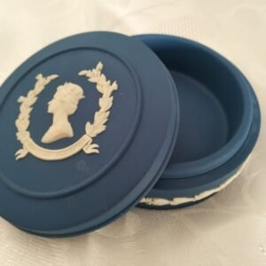 Round Trinket Box with Lid