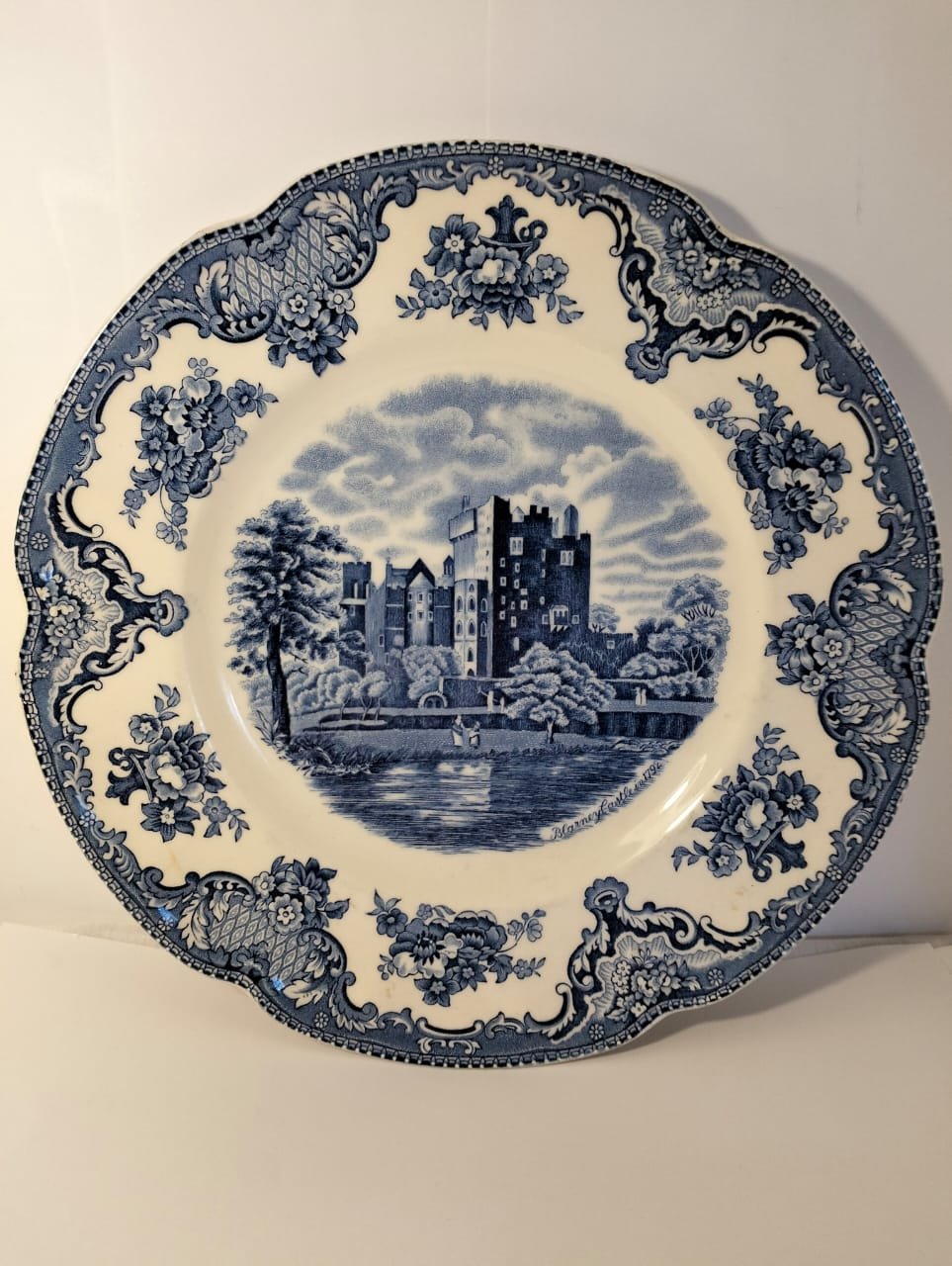 Attractive Johnson Brothers Old Britain Castles Blue Dinner Plate 1 Attractive Johnson Brothers Old Britain Castles Blue Dinner Plate