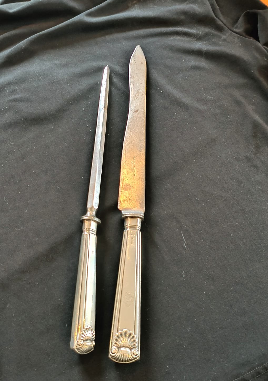 Rare Silver handled Carving Knife and Sharpening Steel 2 Rare Silver handled Carving Knife and Sharpening Steel - Image 2