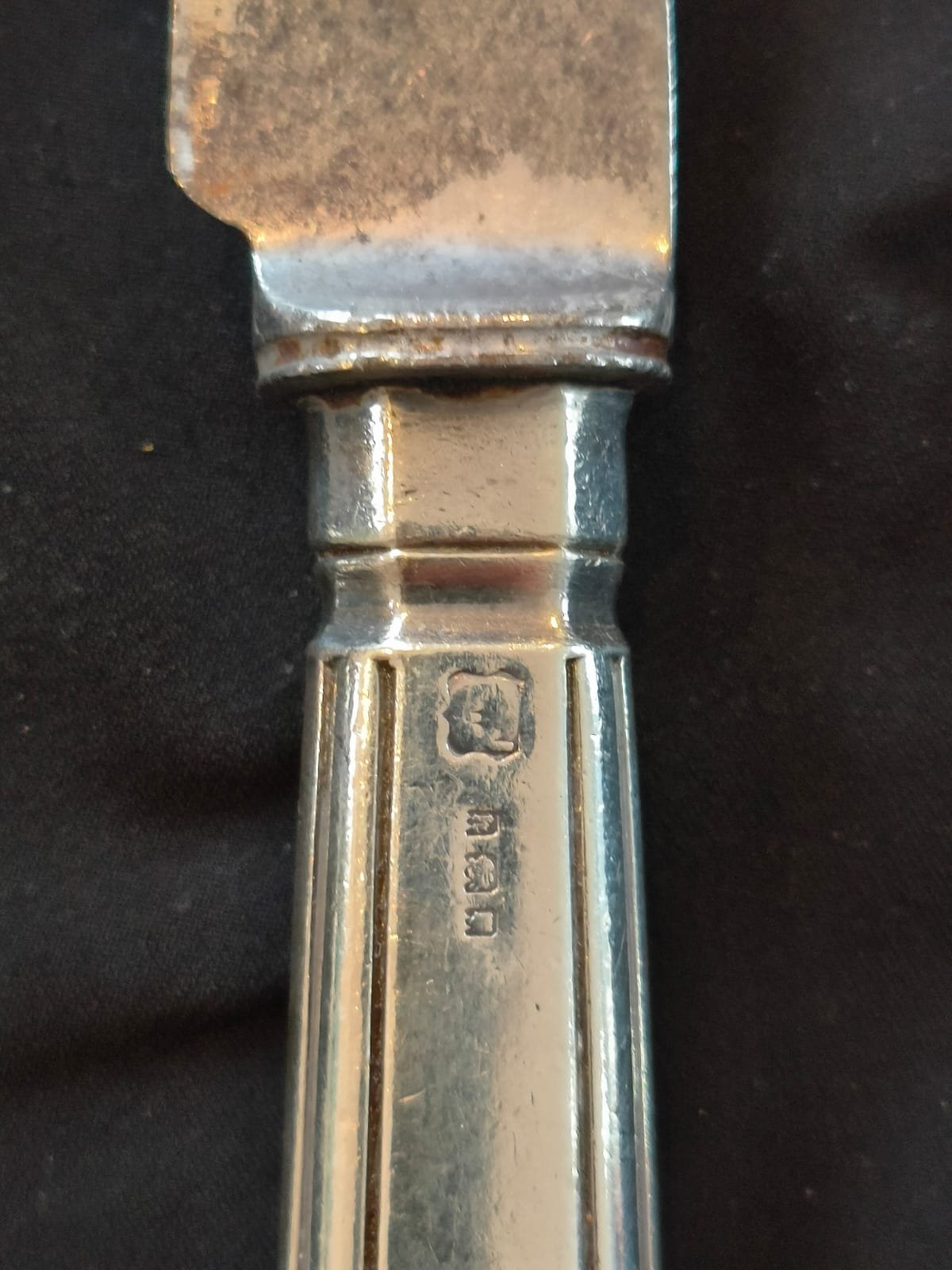 Rare Silver handled Carving Knife and Sharpening Steel 6 Rare Silver handled Carving Knife and Sharpening Steel - Image 6