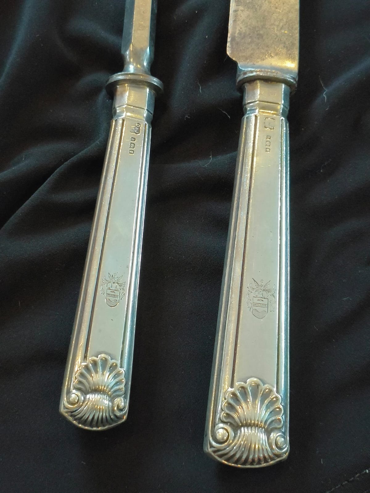 Rare Silver handled Carving Knife and Sharpening Steel 7 Rare Silver handled Carving Knife and Sharpening Steel - Image 7