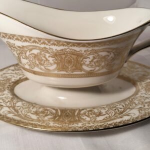 Royal Worcester ‘Embassy’ gravy boat