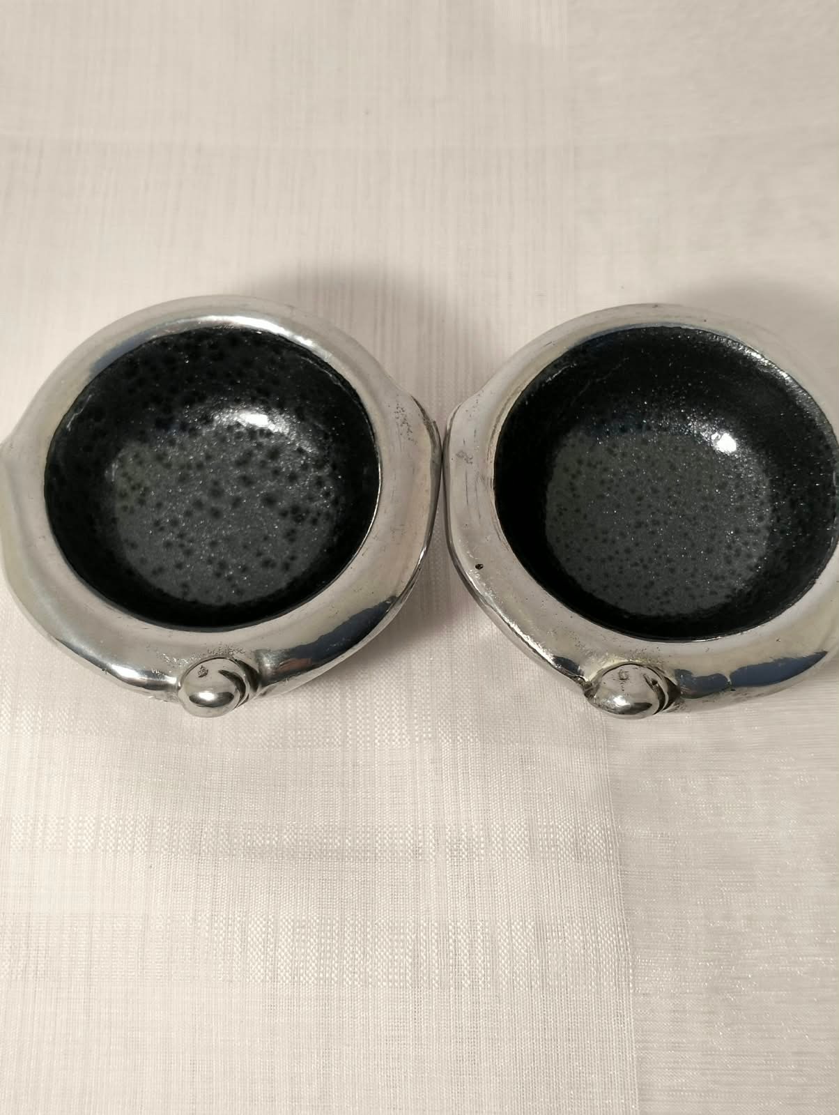 Affordable Carrol Boyes Salt and Pepper bowls 5 Affordable Carrol Boyes Salt and Pepper bowls - Image 5