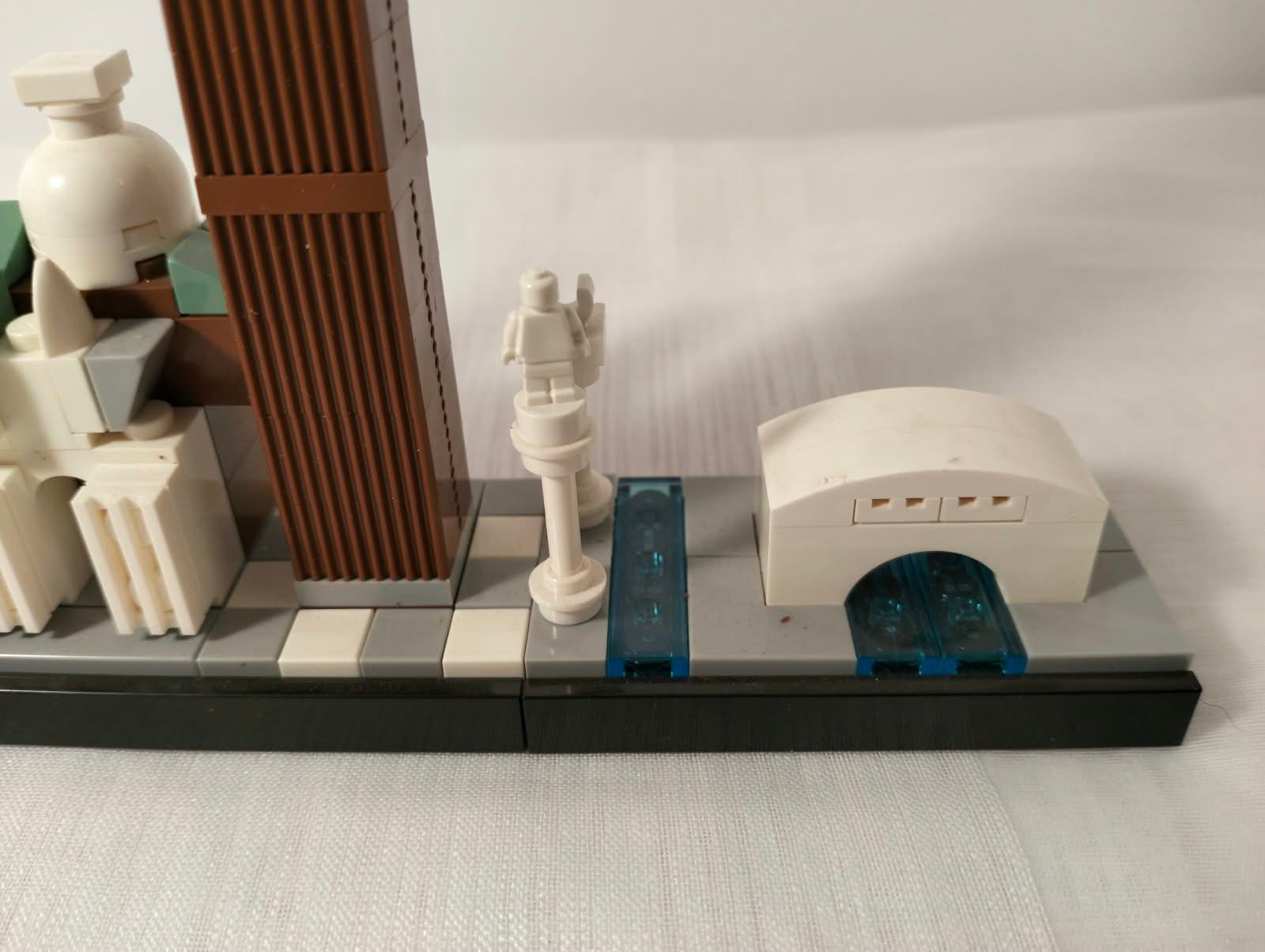 AFFORDABLE LEGO Venice Architecture 21026 2 AFFORDABLE LEGO Venice Architecture 21026 - Image 2