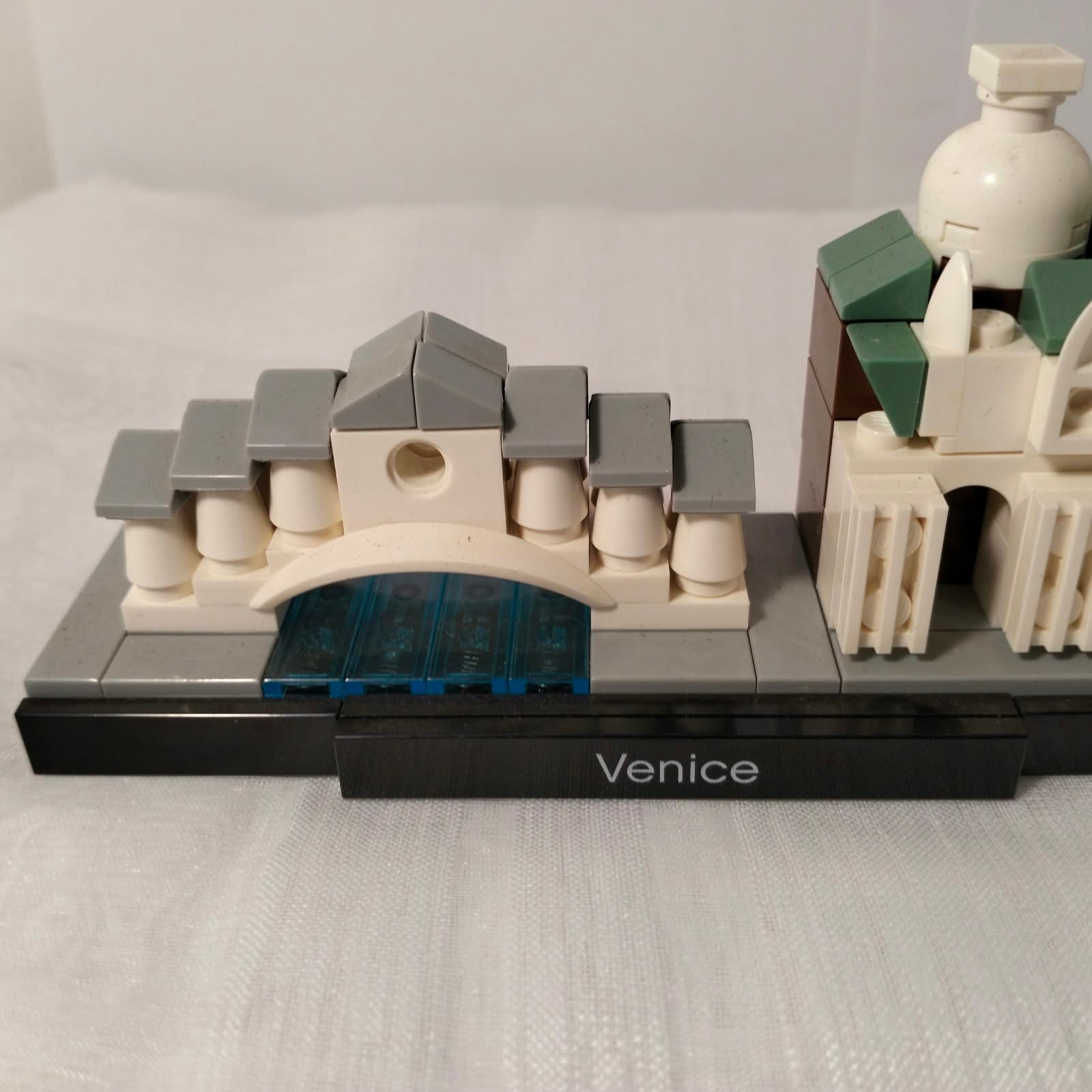 AFFORDABLE LEGO Venice Architecture 21026 8 AFFORDABLE LEGO Venice Architecture 21026 - Image 8